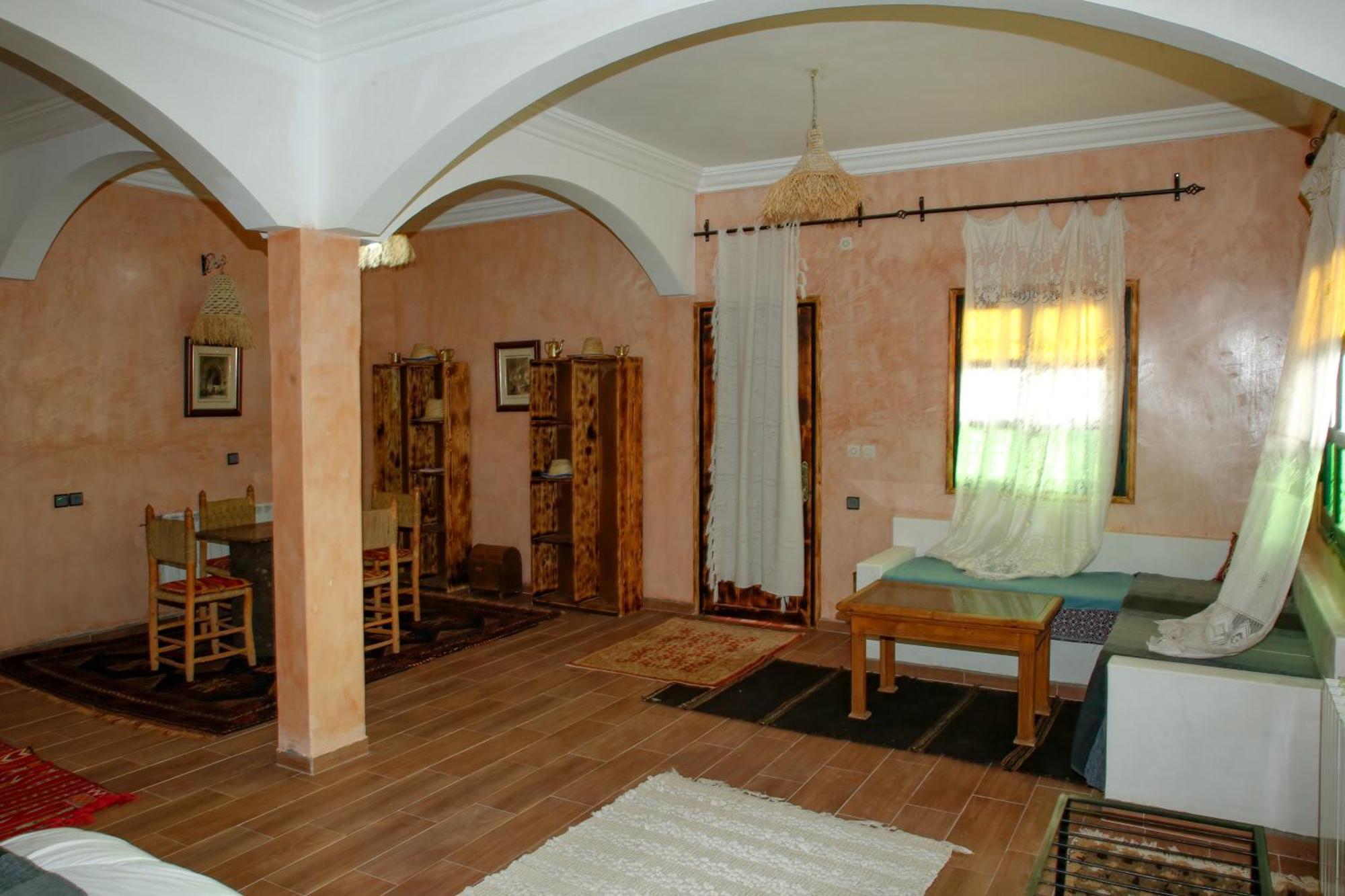 Riad Gabsi Dades Boumalne Esterno foto